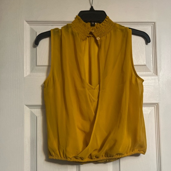 Express Sleeveless Top Women Small Yellow Smock Mock Neck Tank Lined Chiffon - Picture 2 of 2